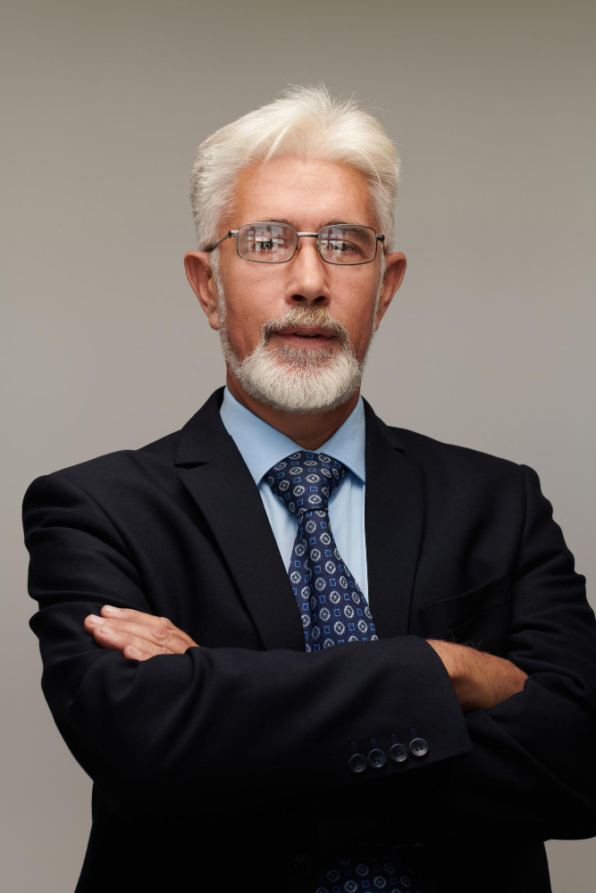 Mr. Manoj Kalra